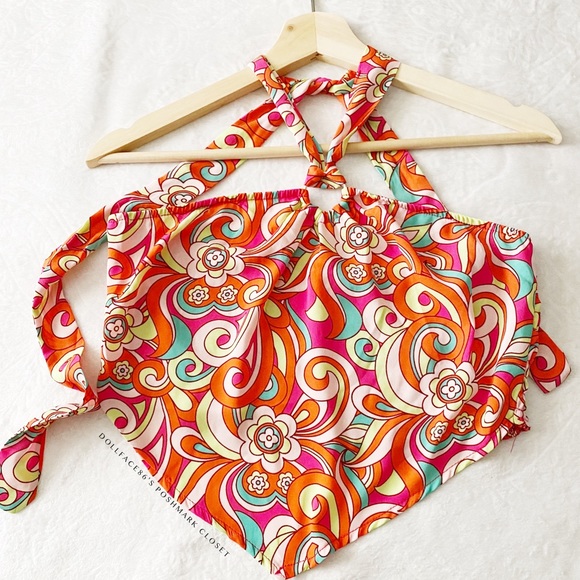 Groovy 70’s Floral Print Handkerchief Silky Halter Neck Crop Top - Picture 2 of 9